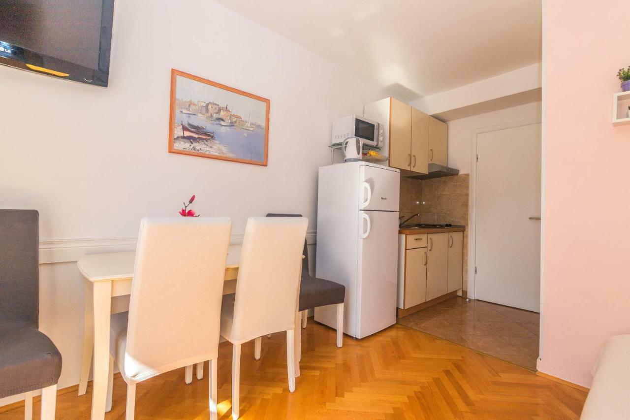 Apartments Matko พอดโกรา ภายนอก รูปภาพ