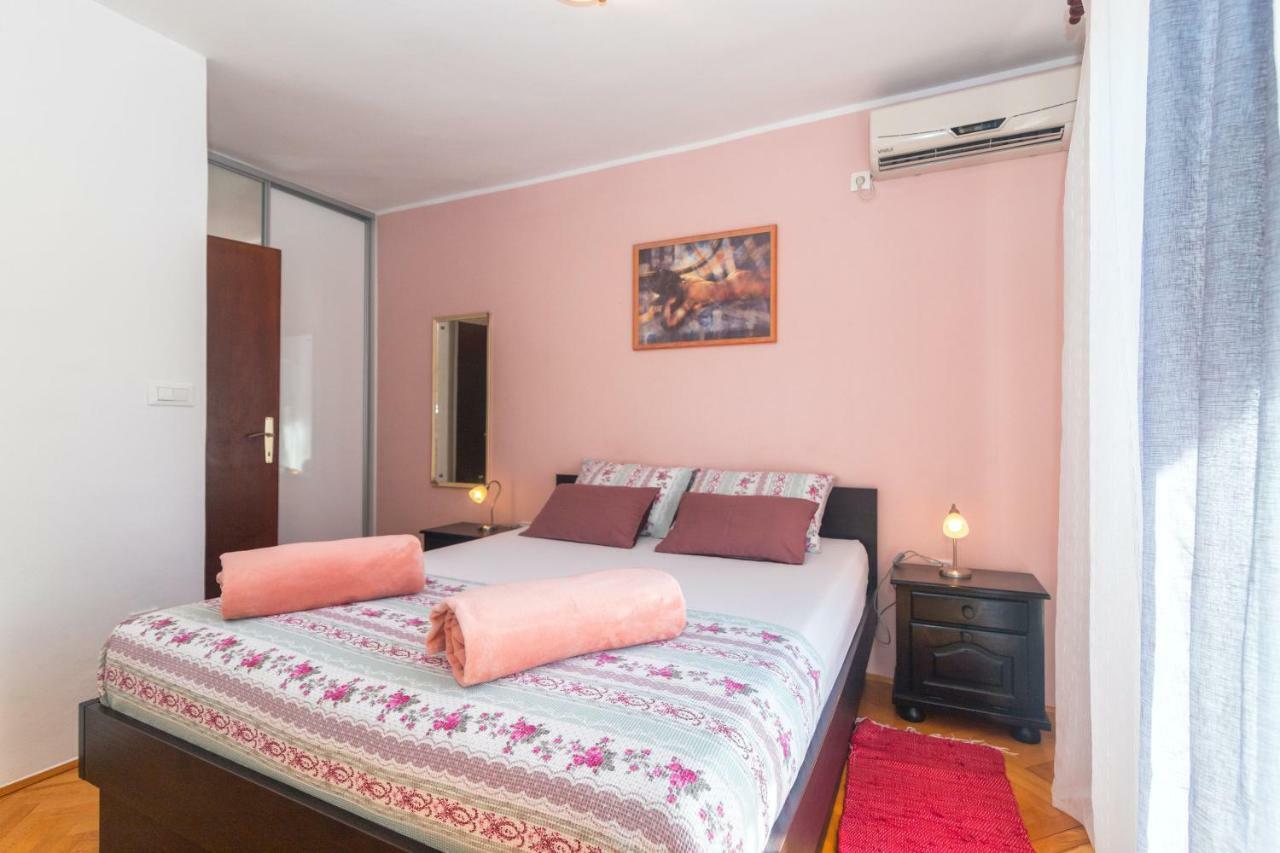 Apartments Matko พอดโกรา ภายนอก รูปภาพ